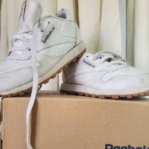 Kids Reebok white
